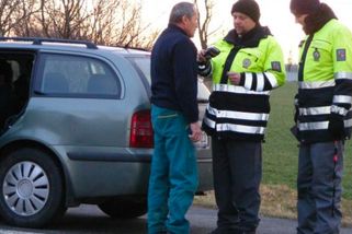 V kolika letech bude starším lidem odebrán řidičský průkaz? Na silnicích představují příliš velké nebezpečí